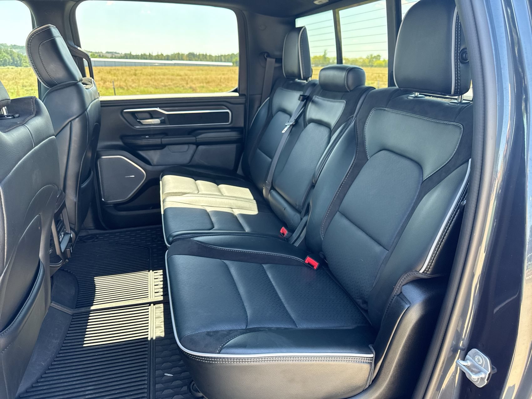 Used 2025 RAM 1500 Laramie w/ Night Edition AWD/4WD image 22