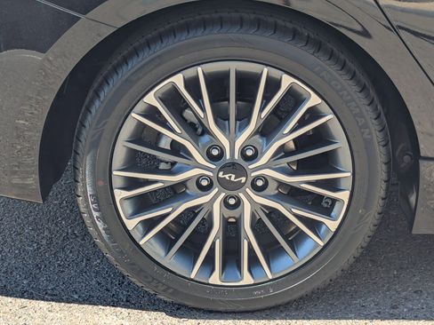 Certified 2023 Kia Forte GT-Line image 7