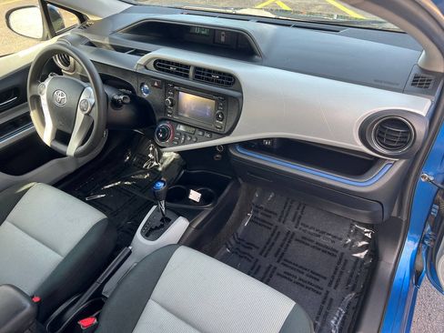 Used 2012 Toyota Prius C Three FWD image 25