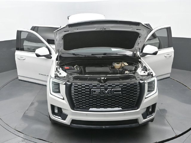 Used 2023 GMC Yukon Denali Ultimate AWD/4WD image 33