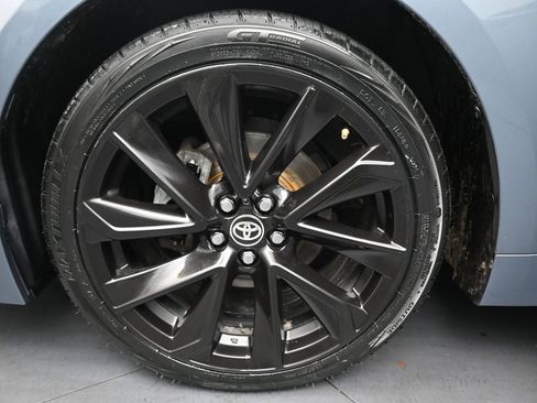 Used 2020 Toyota Corolla SE image 34