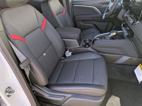 New 2026 Chevrolet Colorado Z71 w/ Technology Package image 26