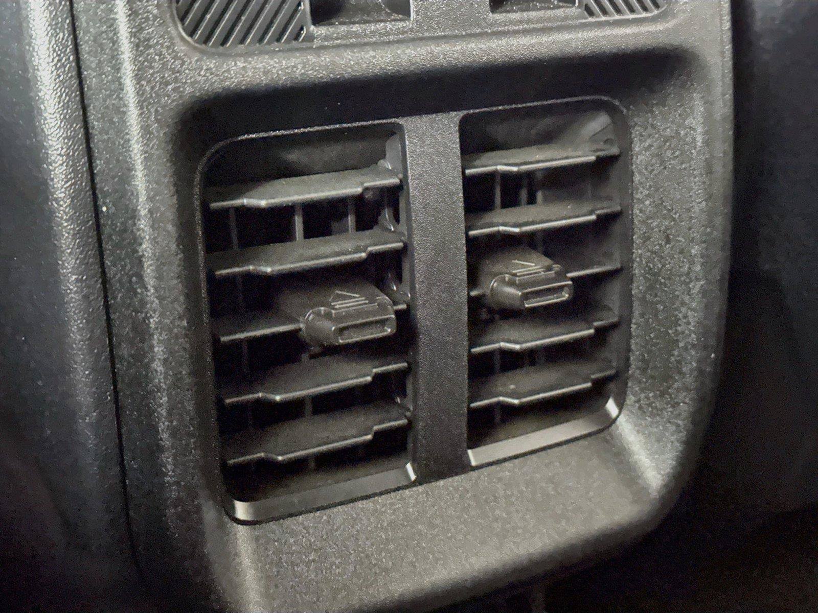Used 2025 Ford Bronco Badlands AWD/4WD image 32