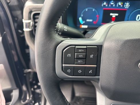 Used 2024 Ford F450 Lariat w/ FX4 Off-Road Package image 14