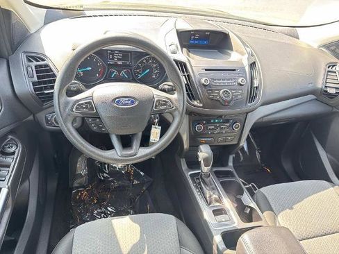 Certified 2018 Ford Escape SE image 10