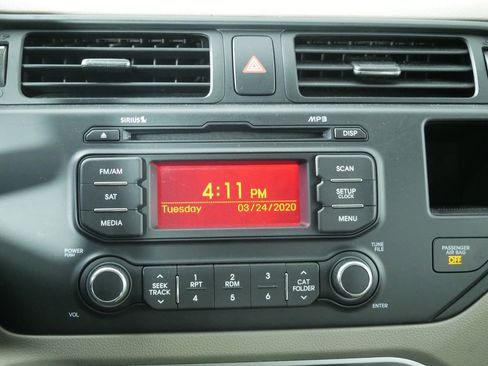 Used 2014 Kia Rio LX w/ Power Package image 19