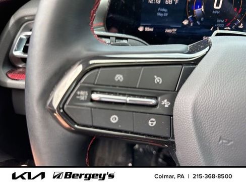 Used 2026 Chevrolet Traverse RS AWD/4WD image 19