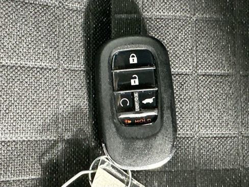Used 2023 Honda HR-V Sport image 16