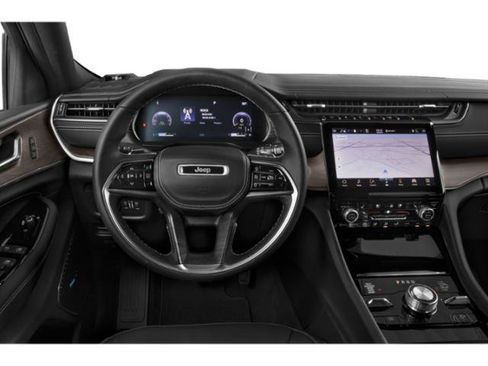 Certified 2022 Jeep Grand Cherokee L Overland AWD/4WD image 7