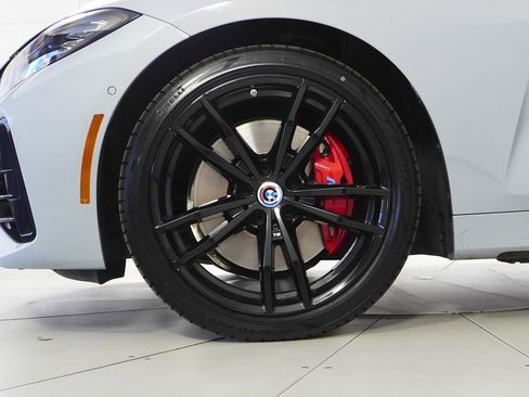 Used 2023 BMW 440i xDrive Convertible w/ Premium Package image 5