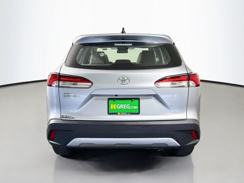 Used 2024 Toyota Corolla Cross L FWD image 8