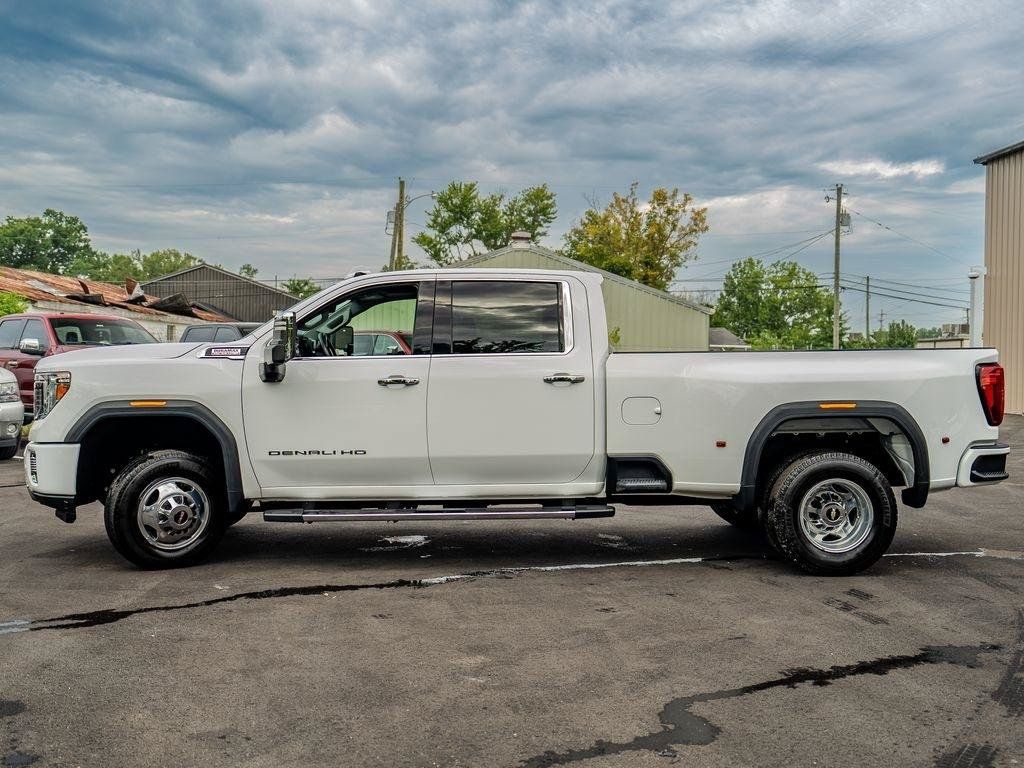 Used 2021 GMC Sierra 3500 Denali w/ Denali Ultimate Package AWD/4WD image 5