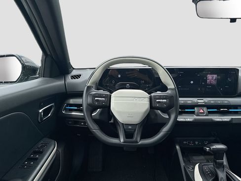 Certified 2025 Kia K4 GT-Line w/ GT-Line Sunroof Package FWD image 25