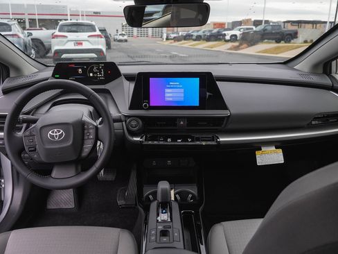 New 2026 Toyota Prius LE image 29