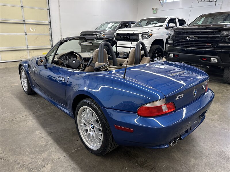 Used 2000 BMW Z3 2.8 RWD image 16