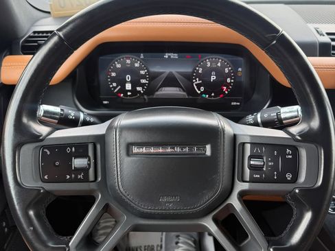 Used 2022 Land Rover Defender 110 X AWD/4WD image 54