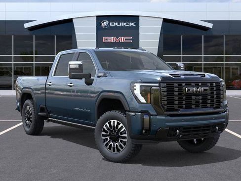 New 2026 GMC Sierra 2500 Denali Ultimate w/ Max Trailering Package AWD/4WD image 7