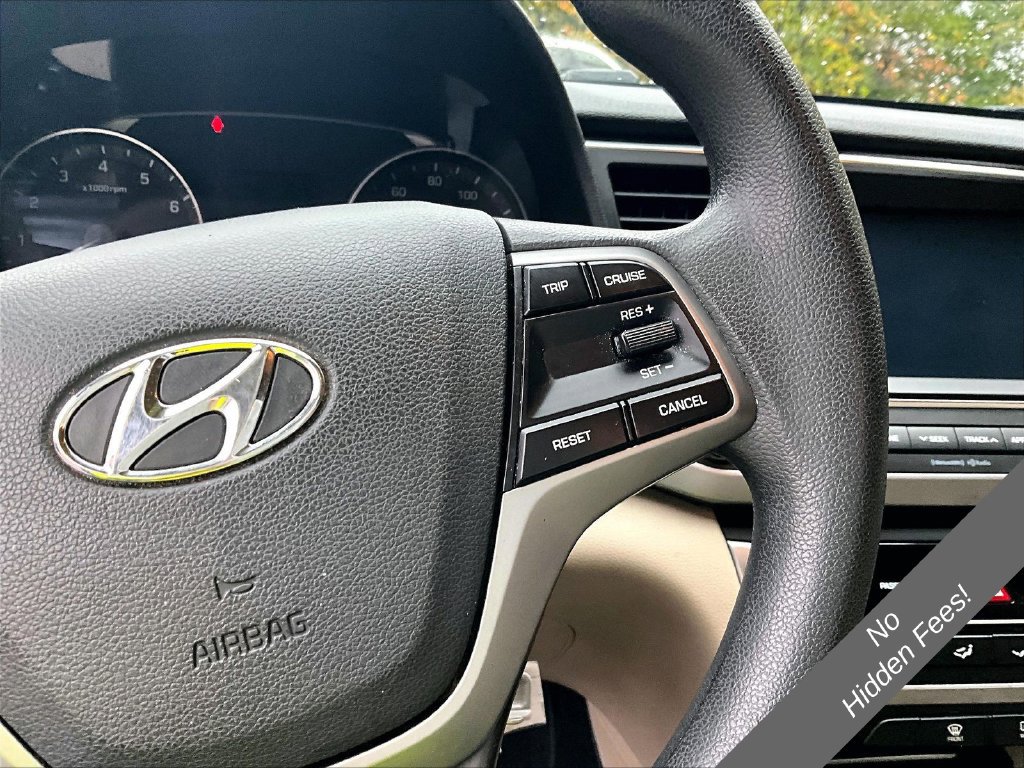 Used 2017 Hyundai Elantra SE FWD image 12