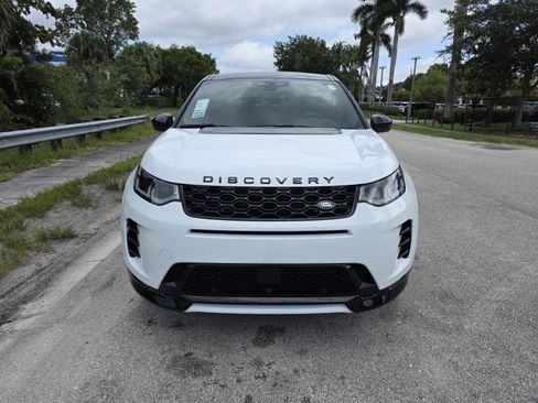 Used 2026 Land Rover Discovery Sport Landmark AWD/4WD image 8
