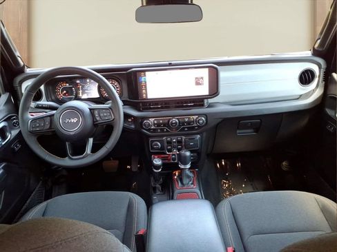 Used 2024 Jeep Gladiator Sport AWD/4WD image 25