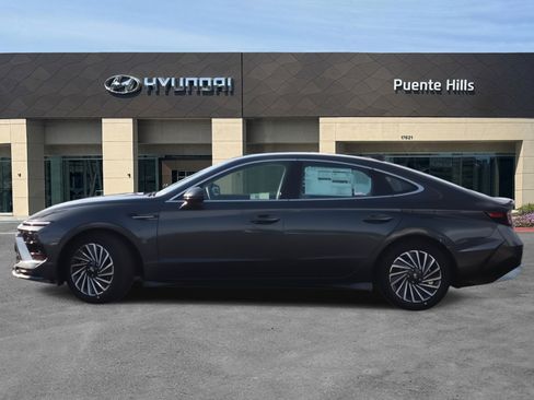 New 2026 Hyundai Sonata SEL image 3