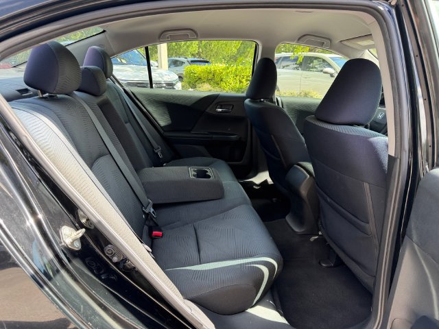 Used 2015 Honda Accord LX image 22