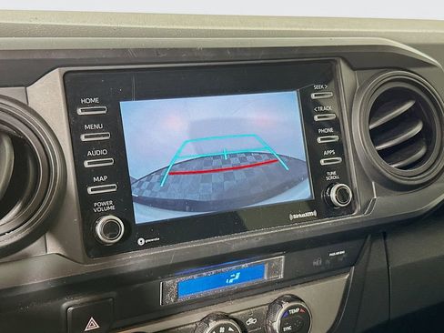 Used 2022 Toyota Tacoma SR image 14