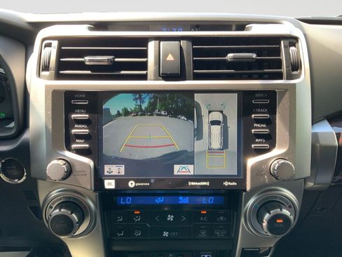Used 2023 Toyota 4Runner Limited AWD/4WD image 22