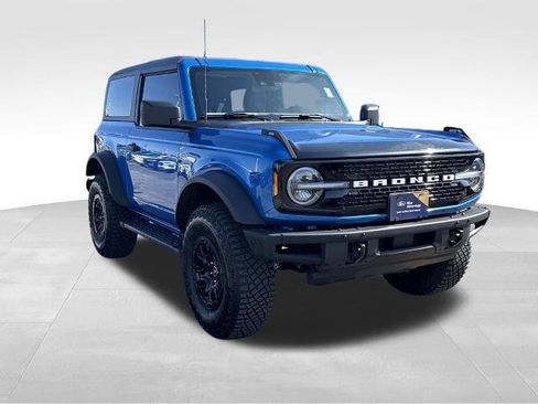 Certified 2024 Ford Bronco Wildtrak AWD/4WD image 5
