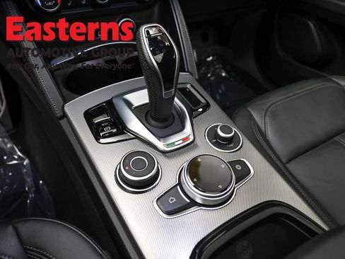 Used 2024 Alfa Romeo Stelvio Ti w/ Active Assist Plus Package image 12