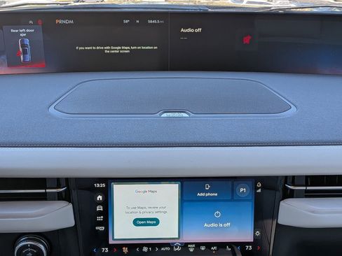 Certified 2025 Lincoln Navigator Reserve image 21