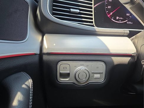 Used 2024 Mercedes-Benz GLE 350 4MATIC image 20