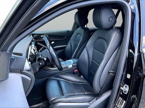 Certified 2022 Mercedes-Benz GLC 300 4MATIC image 11