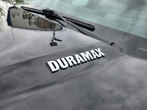 Used 2025 Chevrolet Silverado 1500 LTZ w/ LTZ Premium Package image 12