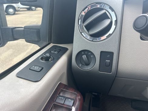 Used 2008 Ford F450 2WD Crew Cab Super Duty image 15
