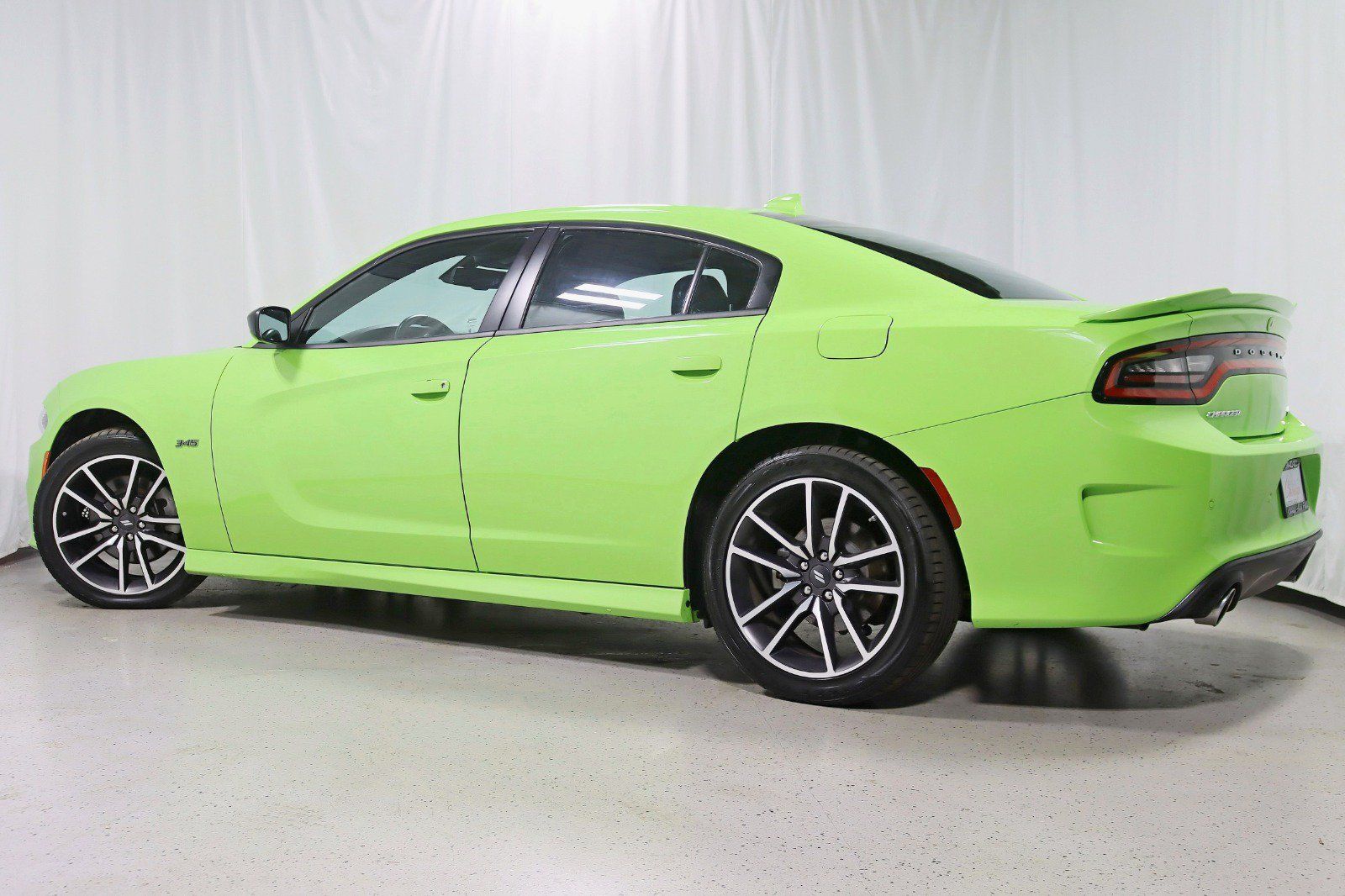 Used 2023 Dodge Charger R/T w/ Cold Weather Package RWD image 9