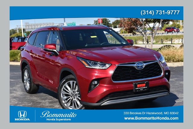Used 2023 Toyota Highlander Platinum AWD/4WD image 1