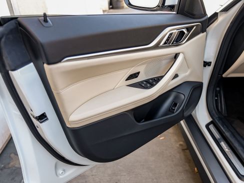 Used 2023 BMW i4 eDrive35 w/ Premium Package image 46