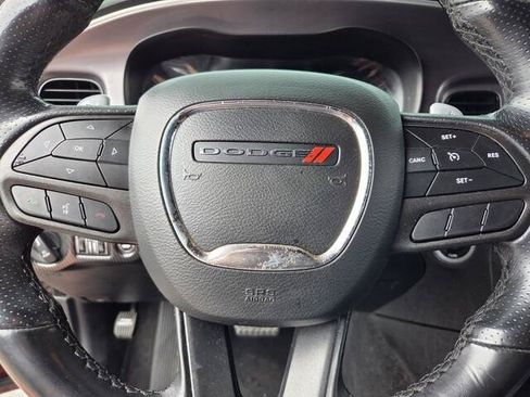 Used 2020 Dodge Charger R/T w/ Blacktop Package RWD image 9