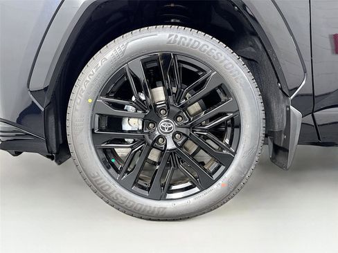 New 2026 Toyota RAV4 FWD image 12