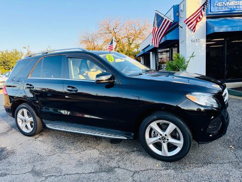 Used 2018 Mercedes-Benz GLE 350 4MATIC w/ Premium 1 Package image 15