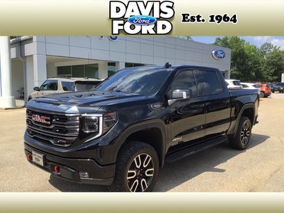 Used 2024 GMC Sierra 1500 AT4 w/ AT4 Premium Package