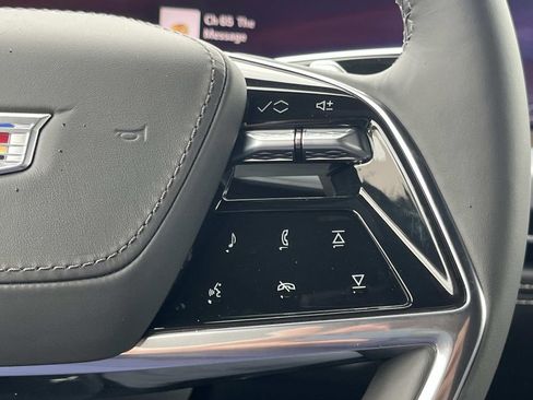 New 2026 Cadillac Escalade Platinum Sport AWD/4WD image 33