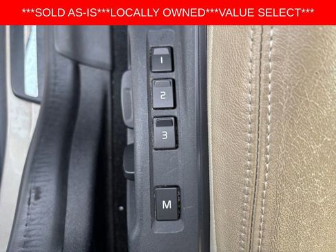 Used 2016 Volvo XC60 T5 Platinum w/ Climate Package image 12