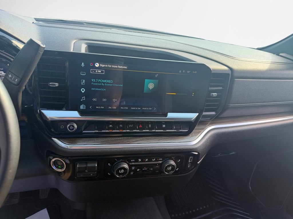Certified 2026 Chevrolet Silverado 1500 RST AWD/4WD image 22