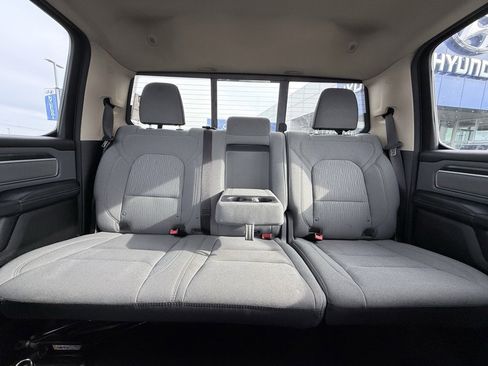 Used 2019 RAM 1500 Big Horn image 30