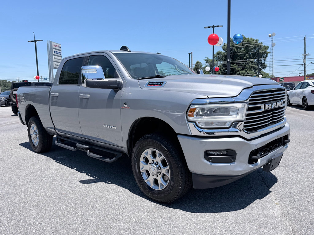 Used 2024 RAM 2500 Laramie AWD/4WD image 2