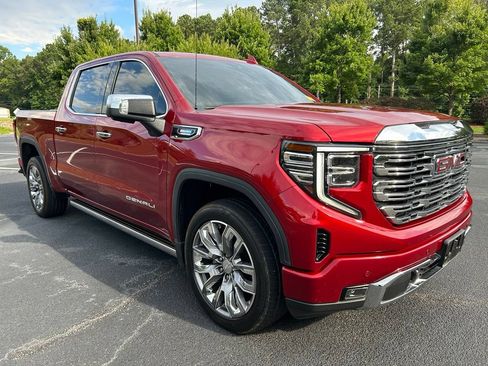 Used 2023 GMC Sierra 1500 Denali w/ Denali Reserve Package AWD/4WD image 14