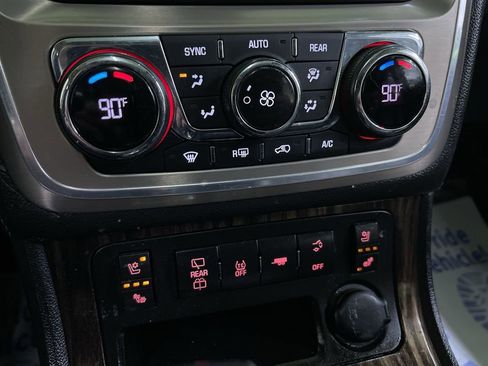 Used 2014 GMC Acadia Denali FWD image 21