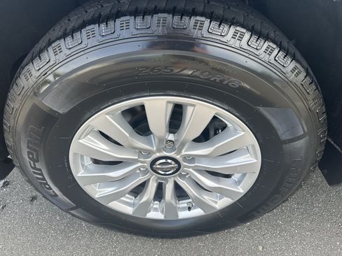 Used 2020 Nissan Armada SV w/ Driver Package RWD image 37